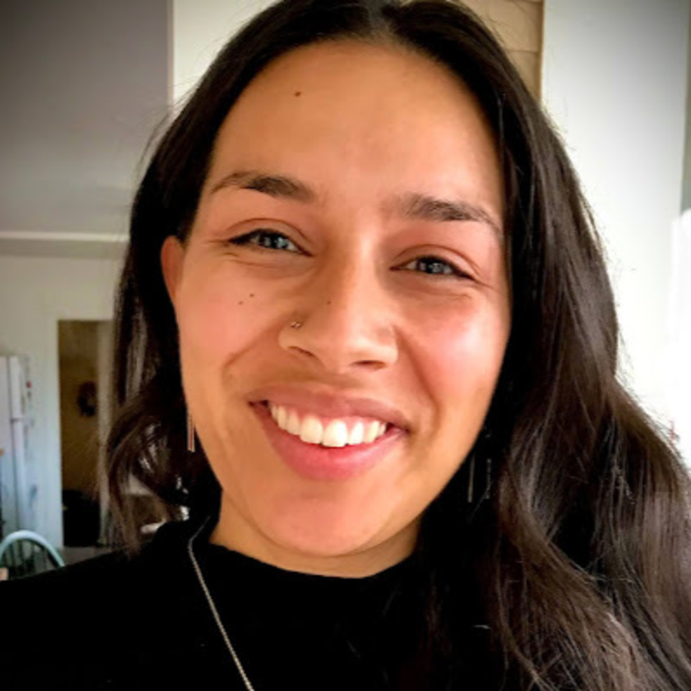 Meet your Posher, Jasmine